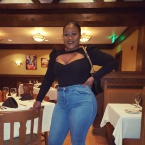 Meet your Posher, Reola